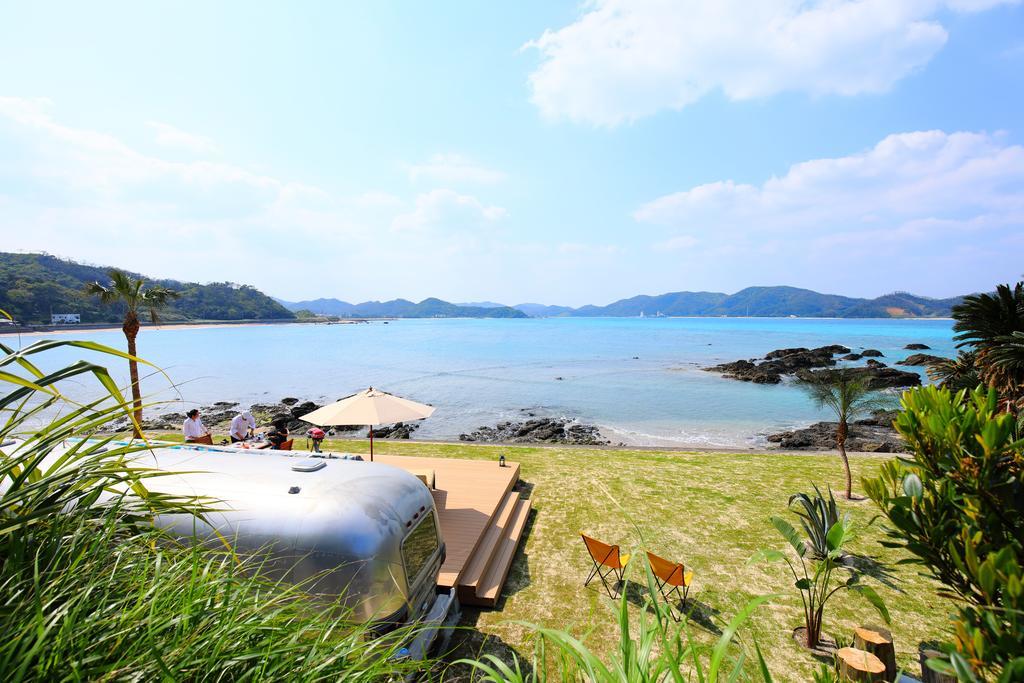 Holly Camp Airstream Villa Amami Exterior foto